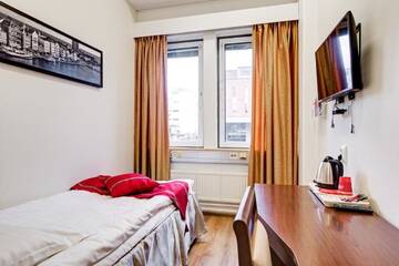 Фото номера Стандартный одноместный номер Отель Hotel Citi Inn г. Тампере 3