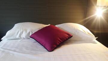 Фото номера Стандартный двухместный номер с 2 отдельными кроватями Отель Hotel Kauppi г. Тампере 18
