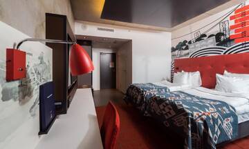 Фото номера Двухместный номер с 2 отдельными кроватями Отель Solo Sokos Hotel Torni Tampere г. Тампере 2