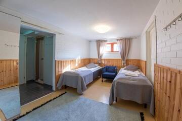 Фото номера Двухместный номер с 2 отдельными кроватями Отель Hotel Haapalinna г. Тампере 16
