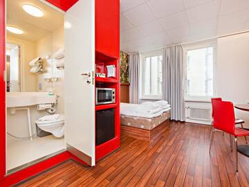 Фото номера Семейный номер Отель Omena Hotel Tampere г. Тампере 4